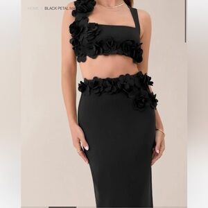 Black Petal full maxi skirt set Heiress Beverly Hills🖤